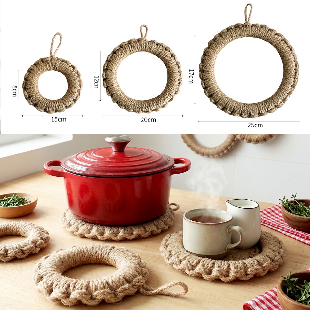 Cast Iron Skillet - قطعتان من حاملات الأواني المنسوجة من